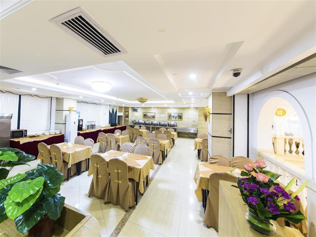 Vienna Hotel Zhanjiang Coast Avenue מראה חיצוני תמונה